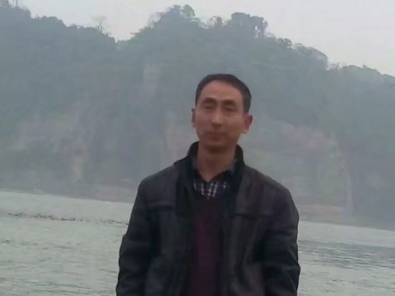 玉树临疯的第二张照片--邢台父母相亲团